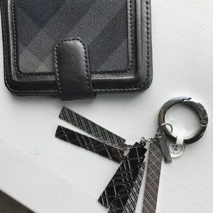 Burberry wallet and keychain